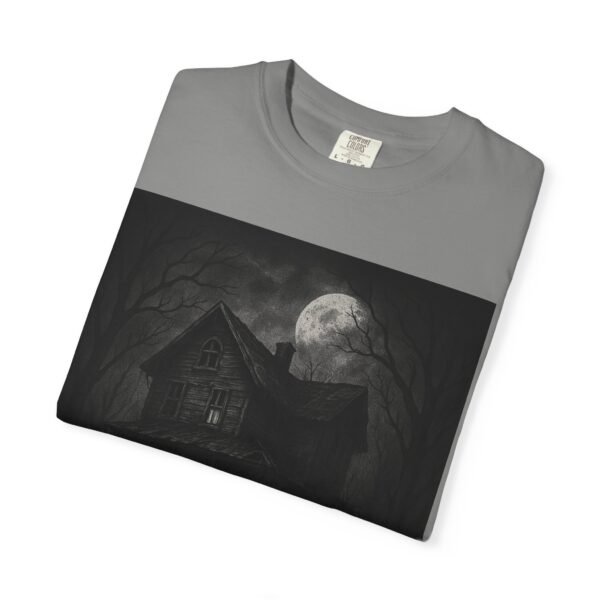 Camiseta casa embrujada “Cada pared tiene una historia” – Diseño de terror y misterio | Ropa oscura unisex - Image 11