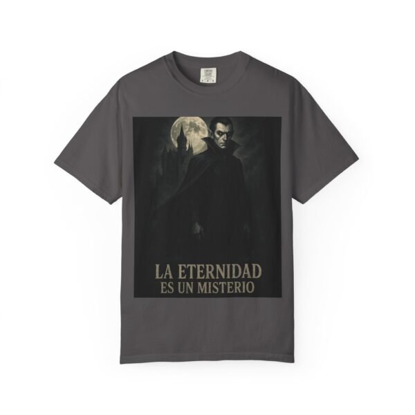 Camiseta vampiro “La eternidad es un misterio” – Estilo gótico oscuro | Ropa de horror y misterio unisex - Image 17